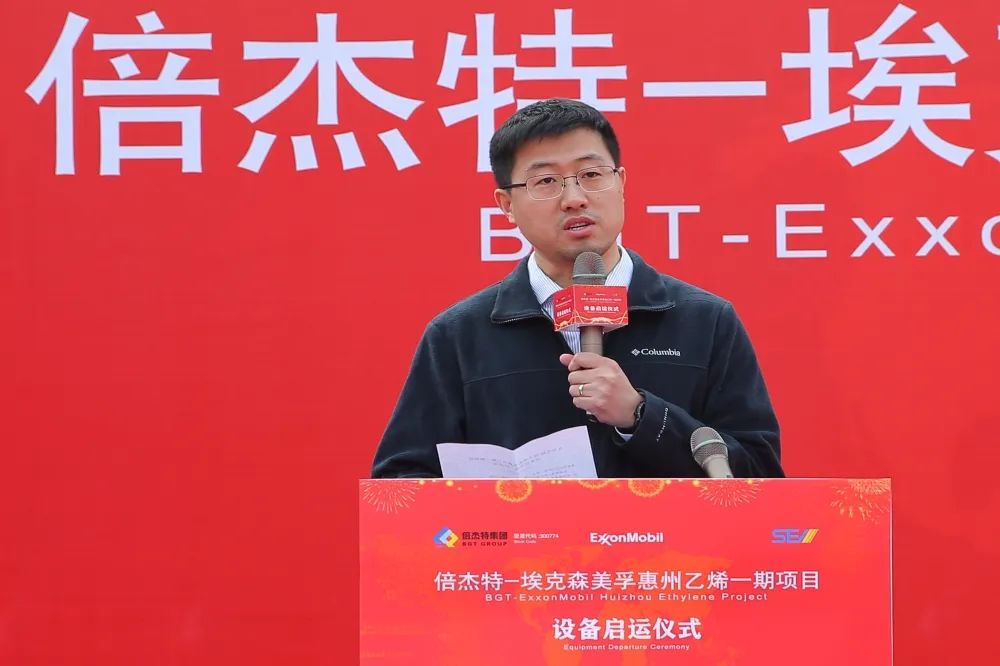 ���Ϻ��� Я������--��������������ɭ���ڻ�����ϩһ����Ŀװ��������ʽԲ���ֳɣ�