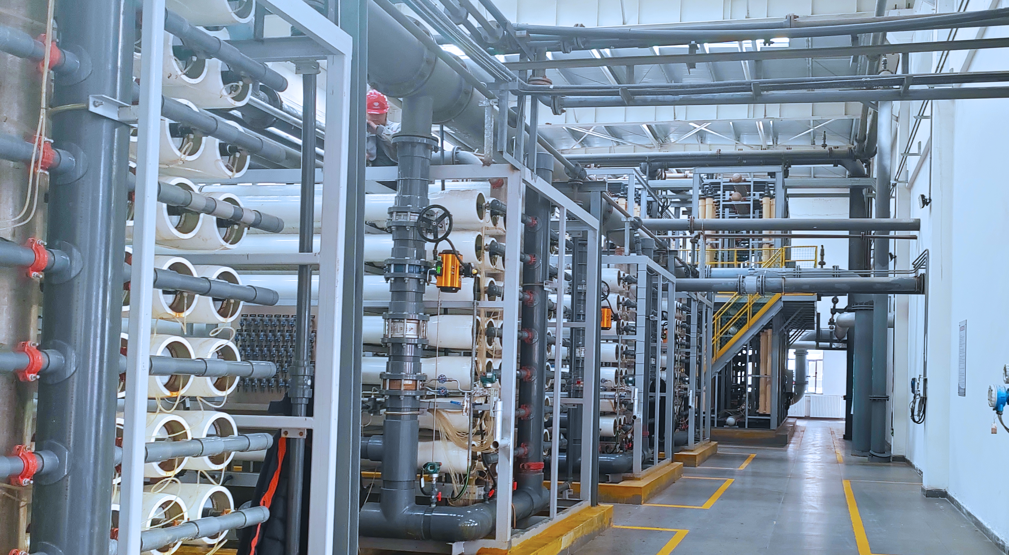 国能神东布尔台高盐水零排放分盐项目(天下首例碳酸钠分盐项目)