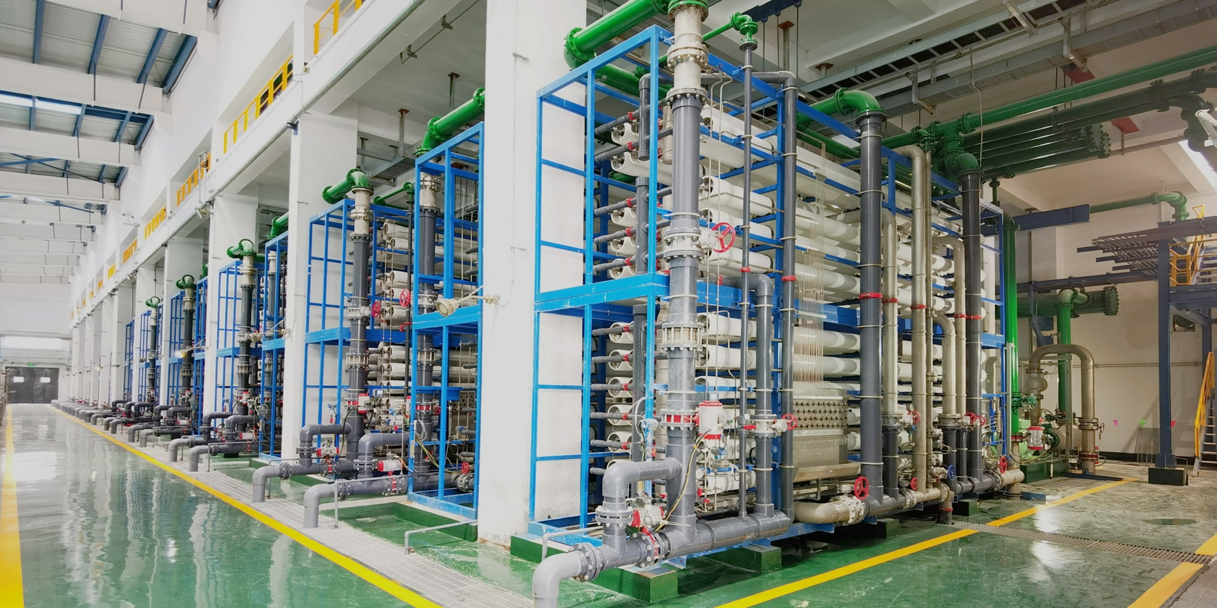 �򺣻���������������һ����Ŀ��ѧˮ/����ˮվ ����������1500���/�����͡�120���/����ϩ��ˮ���óͷ���Ŀ28800m3/d+9600m3/d