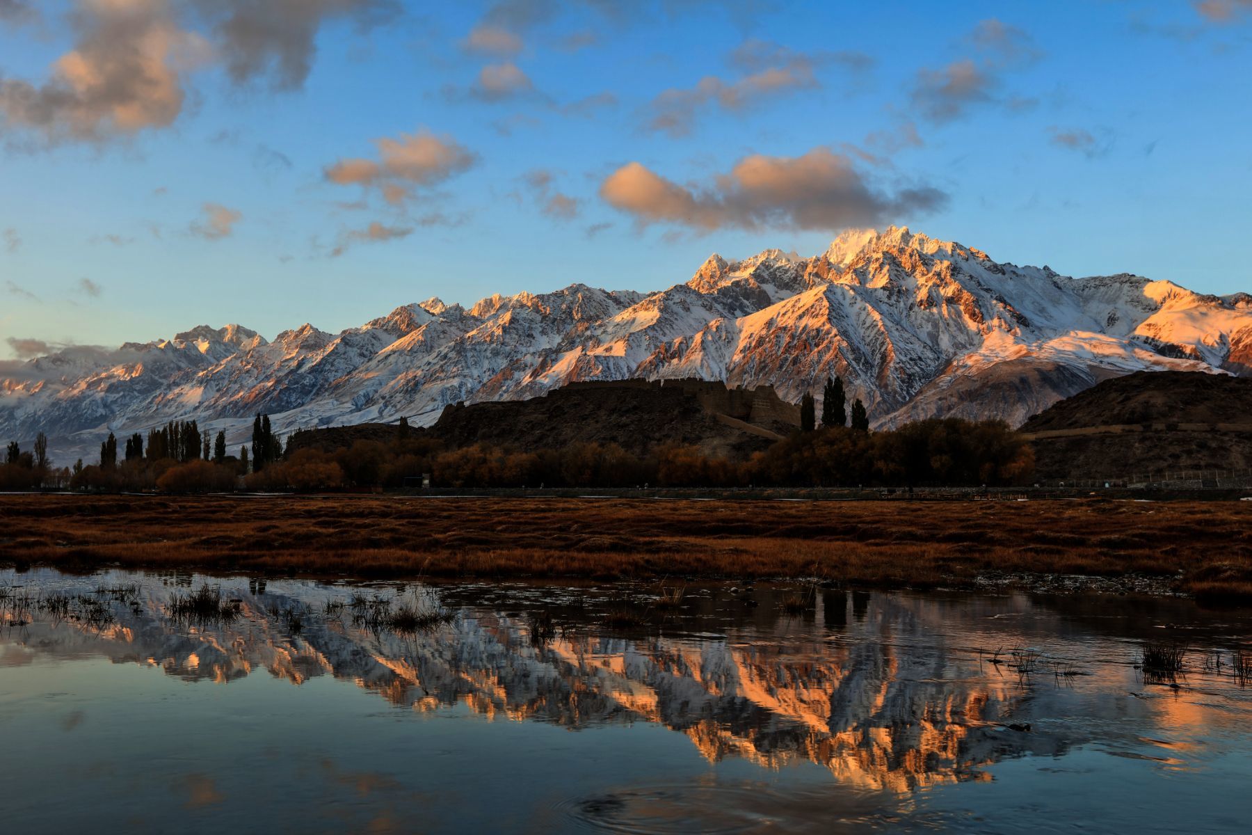 ��ͷ�� | һ����jdb������վ�ֳɾ�������ͭ��